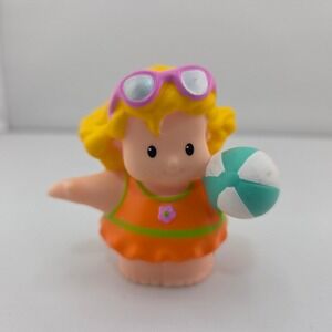 Fisher-Price Little People Sarah Beach Figure Orange Swimsuit Beach Ball 2010